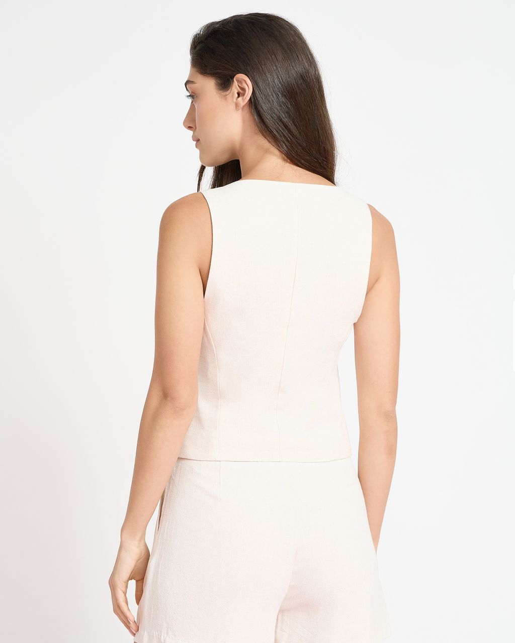 RUSTIC BUTTONED VEST