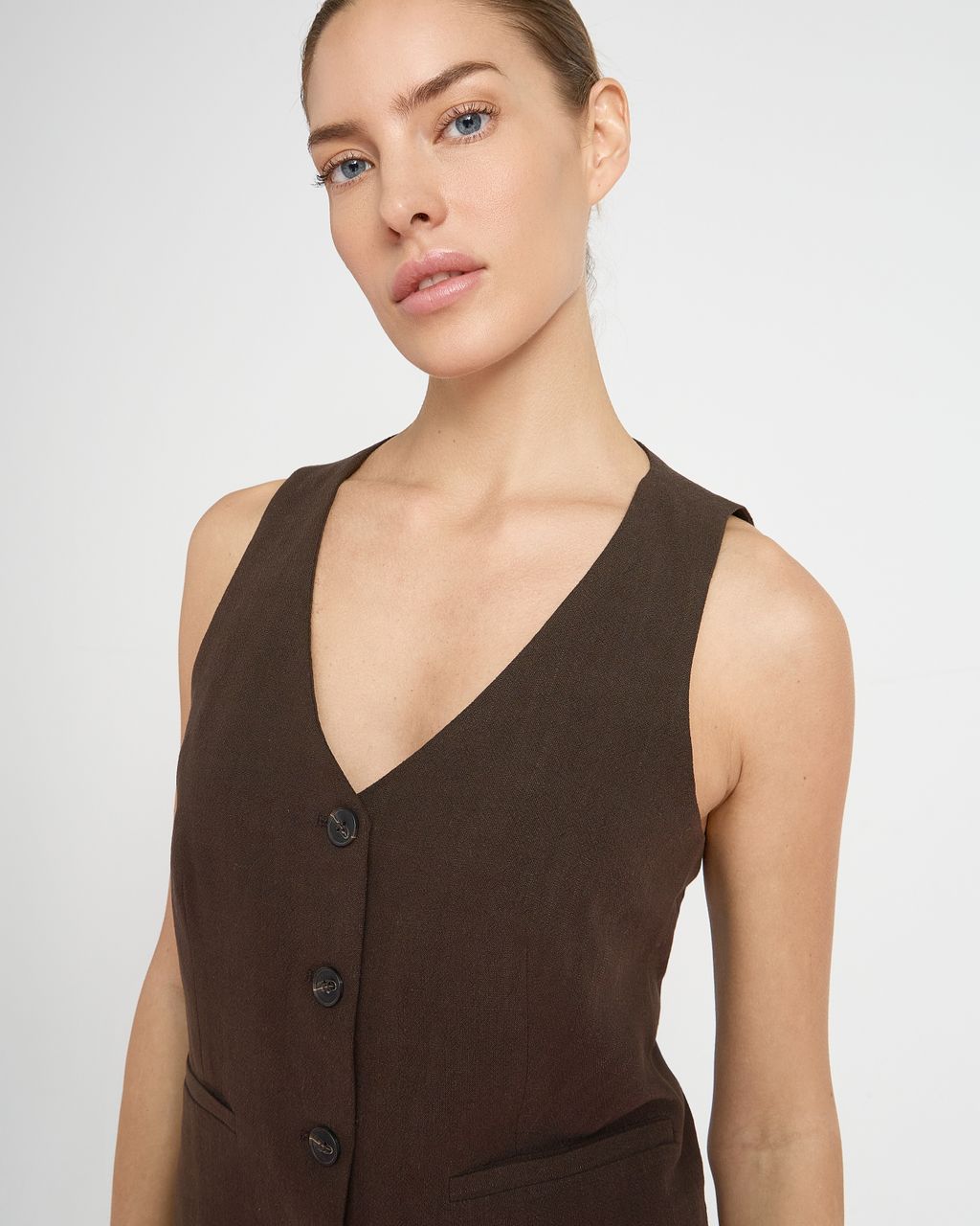 RUSTIC BUTTONED VEST