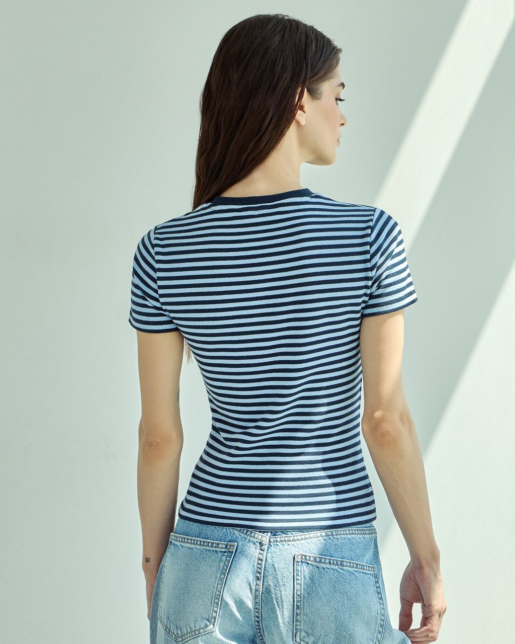 SLIM STRIPED SHORT SLEEVE T-SHIRT
