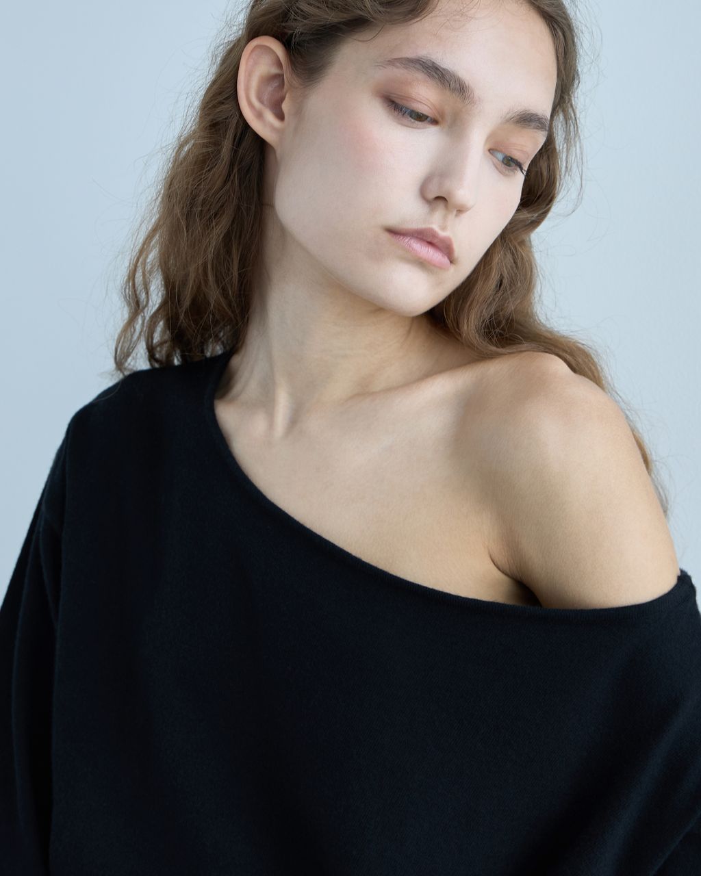BOAT-NECK KNIT SWEATER