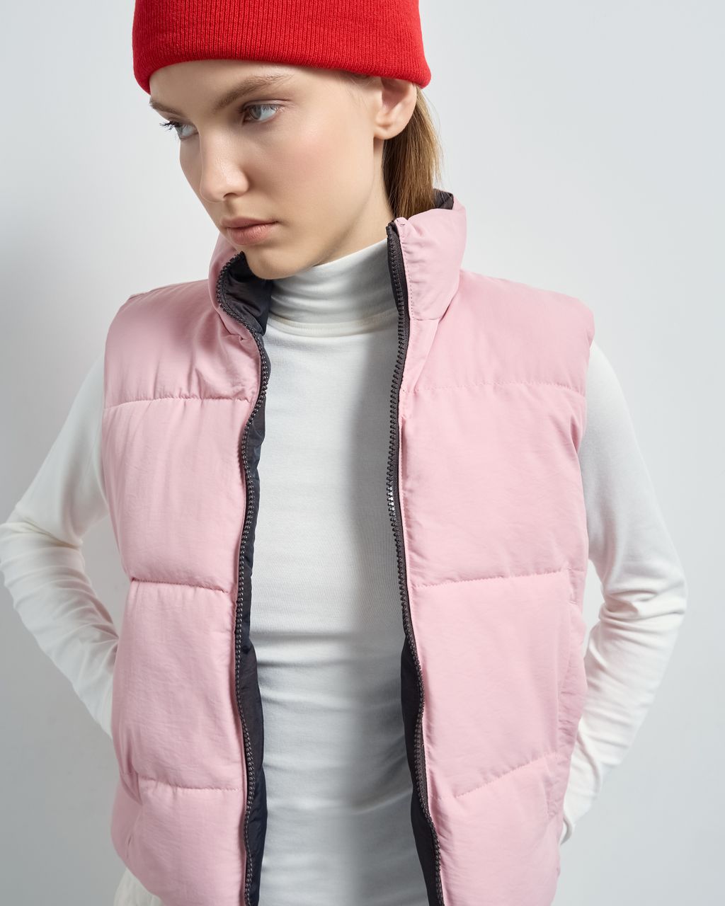 REVERSIBLE PUFFER WAISTCOAT