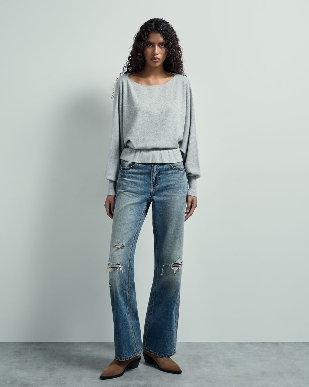 BATSLEEVE PEPLUM SWEATER
