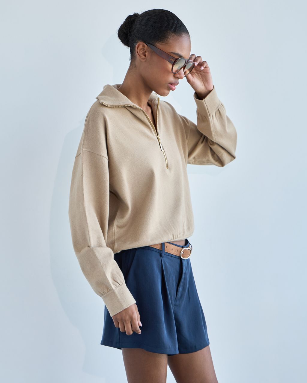 BASIC SOFT HALF-ZIP SWEATSHIRT