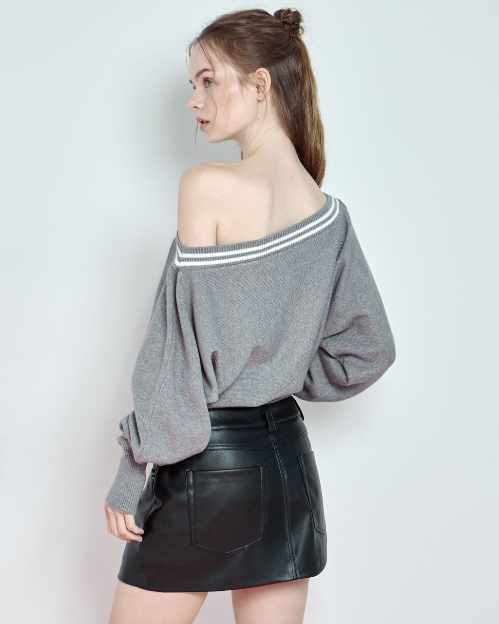 BOAT NECK JUMPER