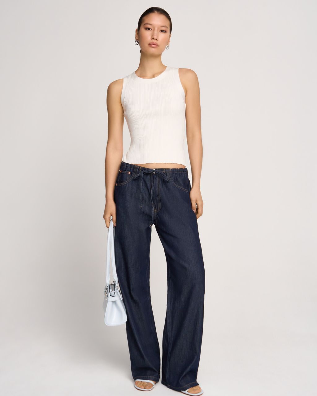 RELAXED JEANS WITH WAIST CORD
