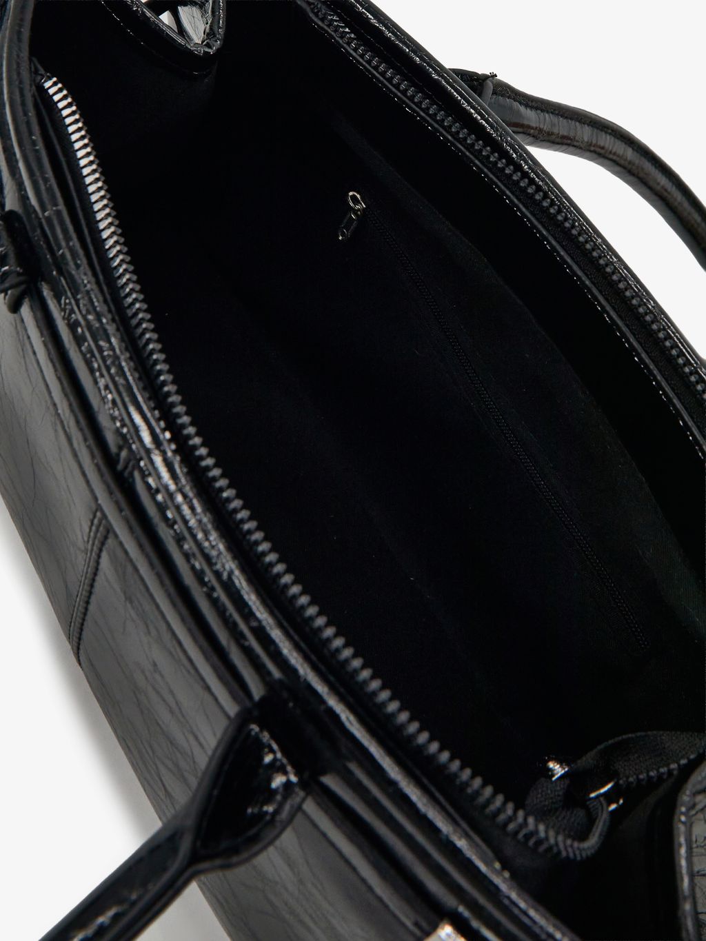 LEATHER-EFFECT SHOULDER BAG WITH DOUBLE HANDLES
