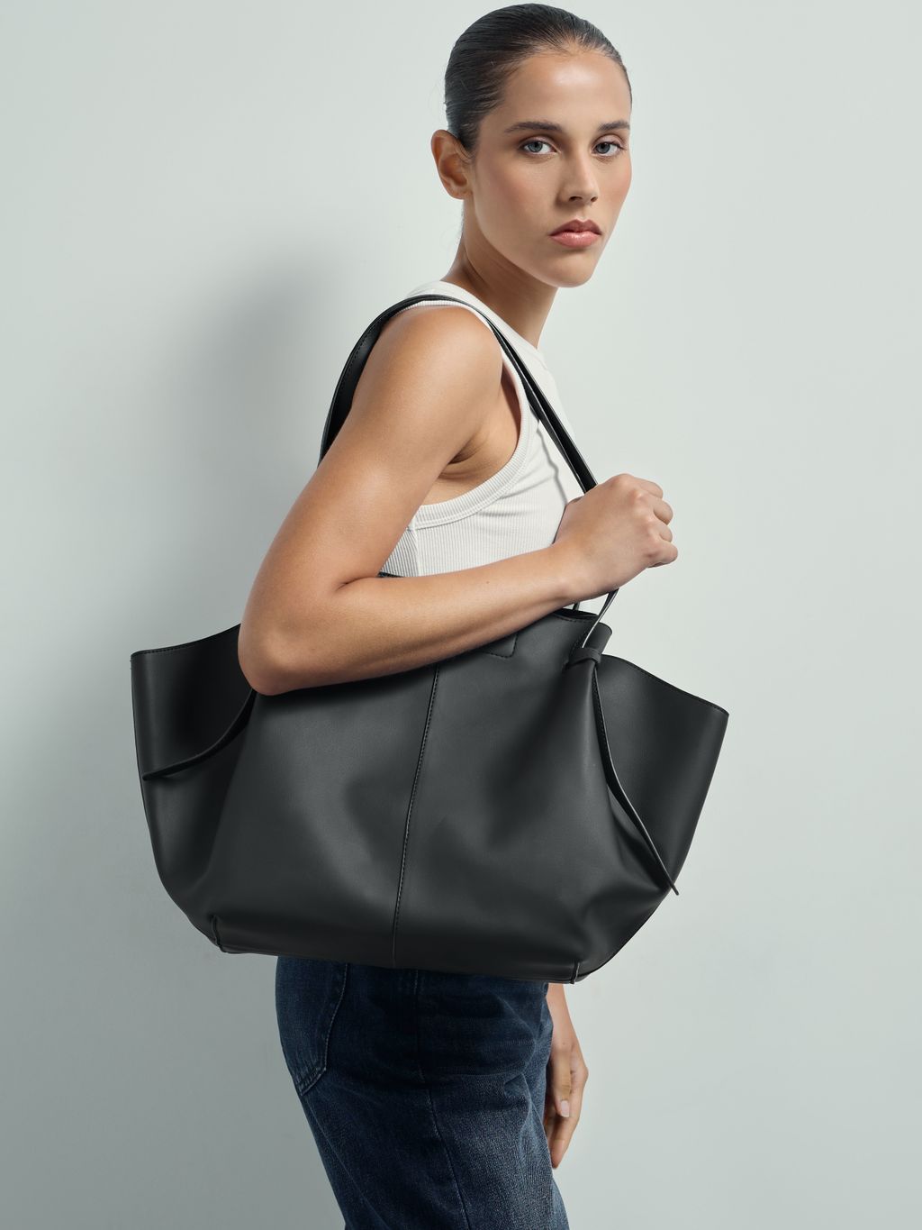 SUEDE EFFECT SHOPPER BAG