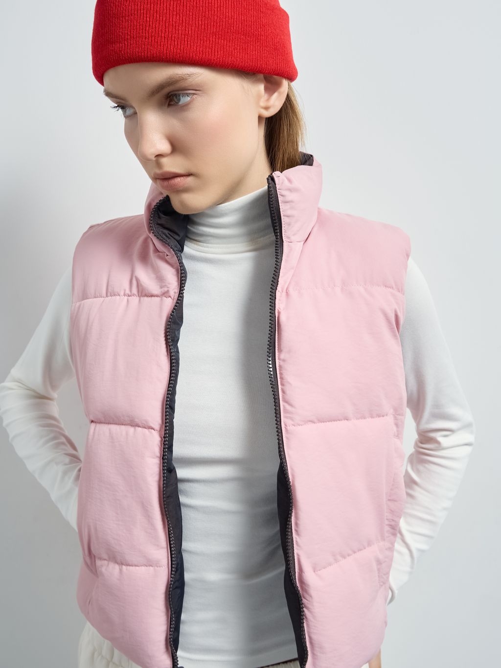 REVERSIBLE PUFFER WAISTCOAT
