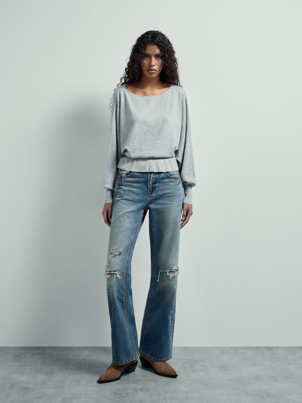 BATSLEEVE PEPLUM SWEATER