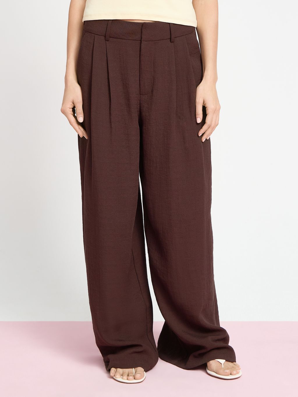 RUSTIC DOUBLE PLEAT TROUSERS