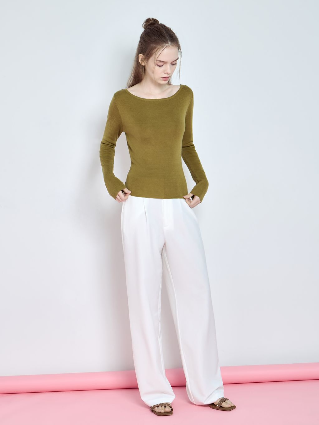 KNIT LONG-SLEEVE WITH BACK TIE
