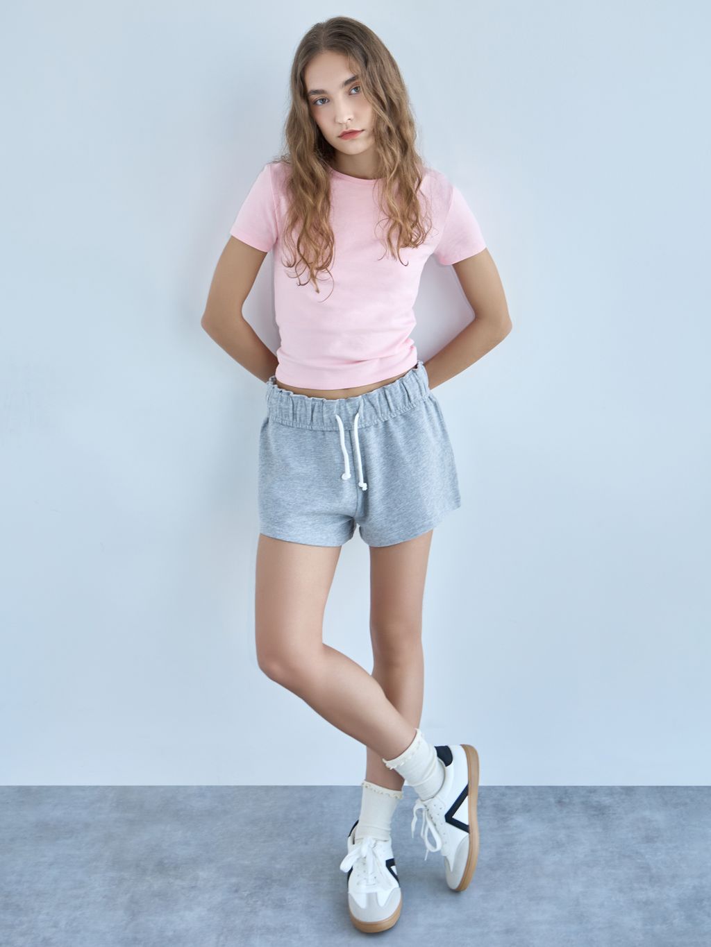 ELASTIC BAND SHORTS WITH DRAWSTRING