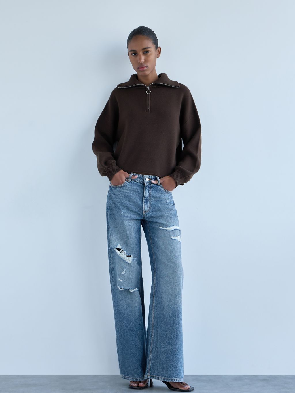 OVERSIZE HALF ZIPPER HIGH NECK SWEATER