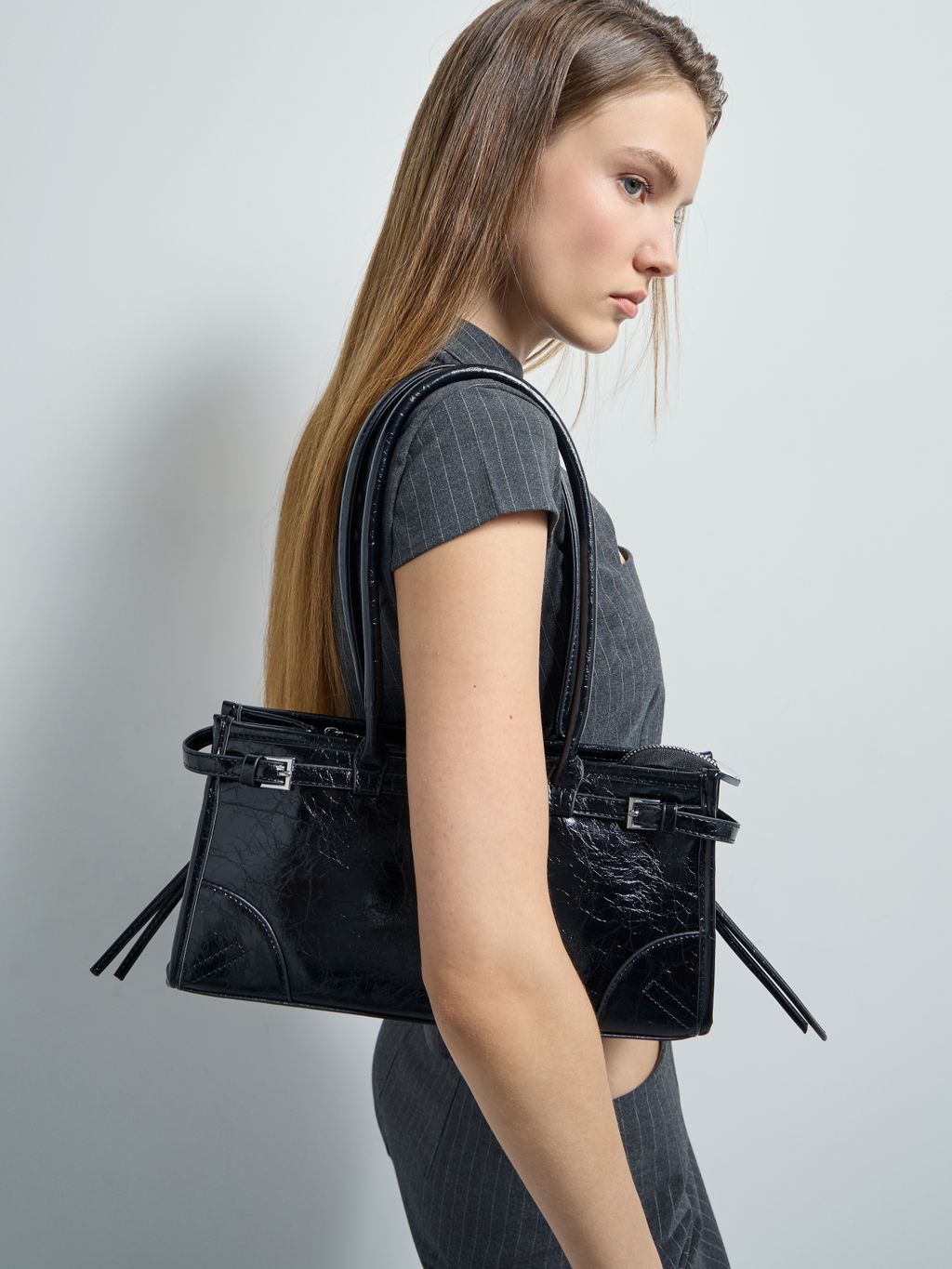 LEATHER-EFFECT SHOULDER BAG WITH DOUBLE HANDLES