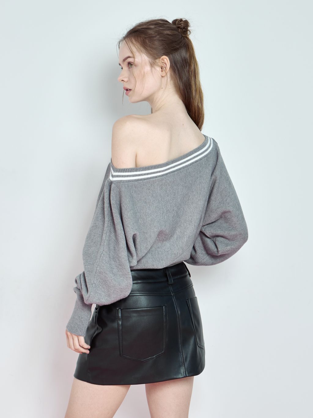 BOAT NECK JUMPER
