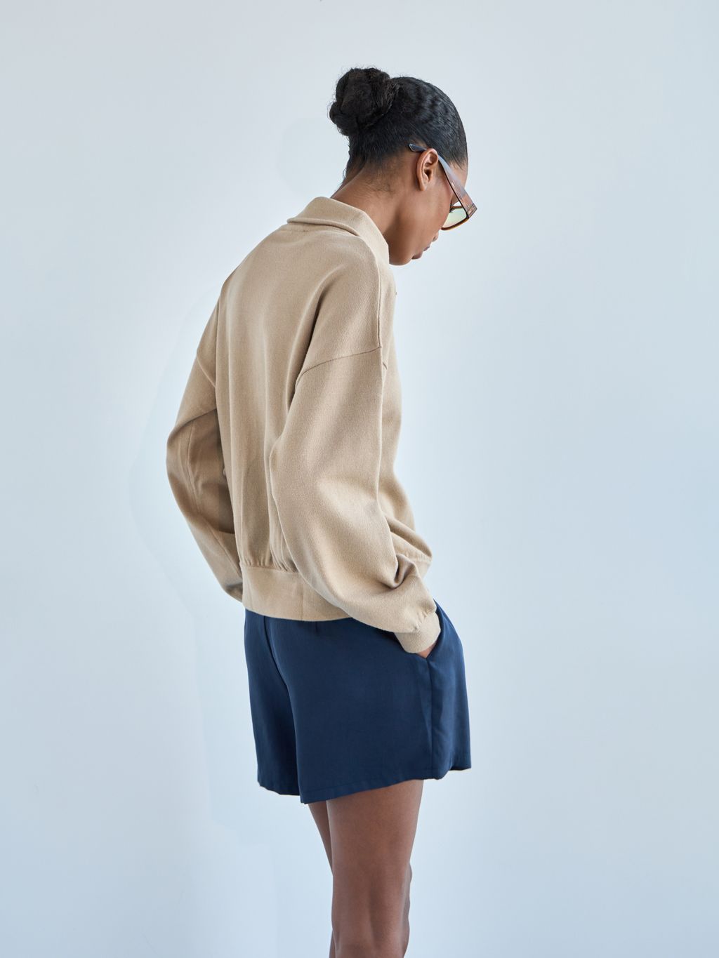 BASIC SOFT HALF-ZIP SWEATSHIRT
