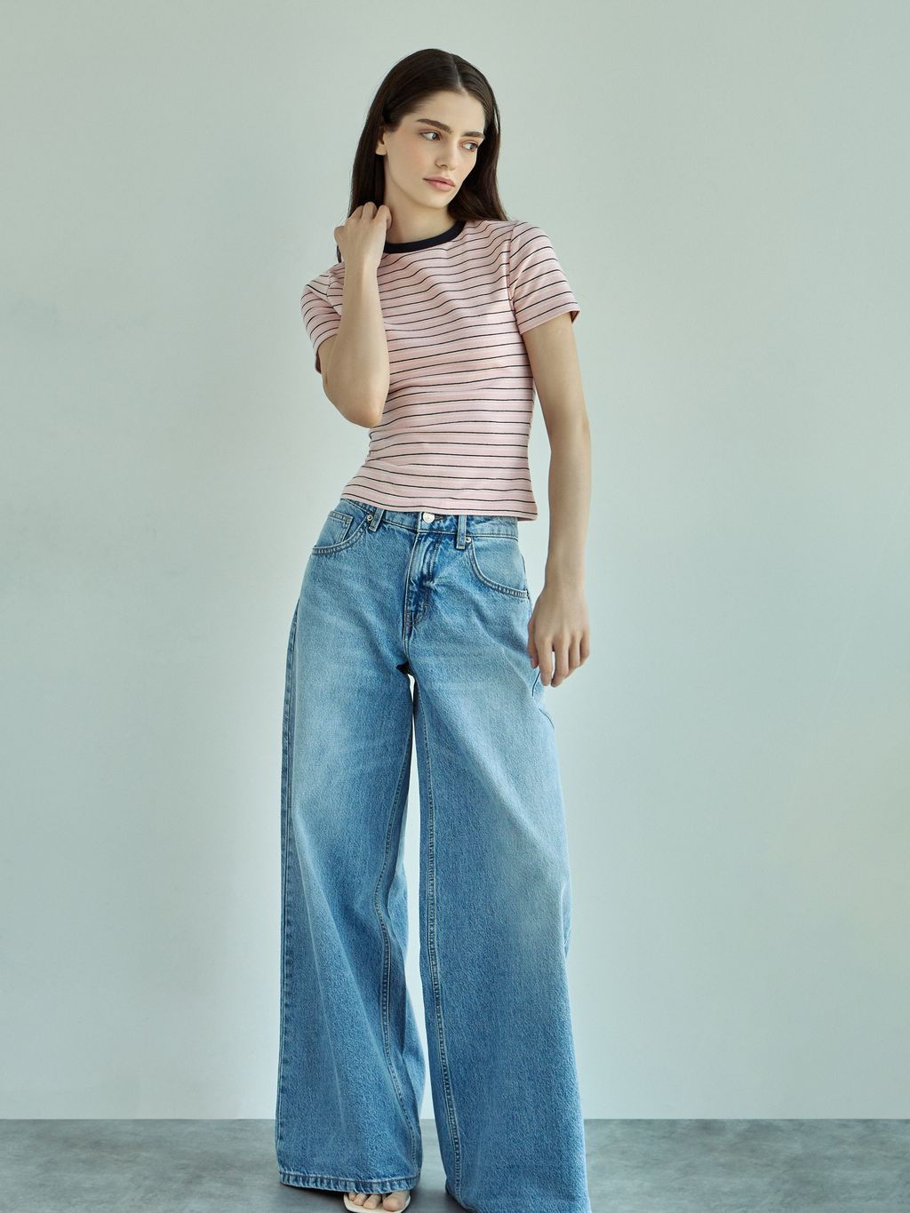 SLIM STRIPED SHORT SLEEVE T-SHIRT