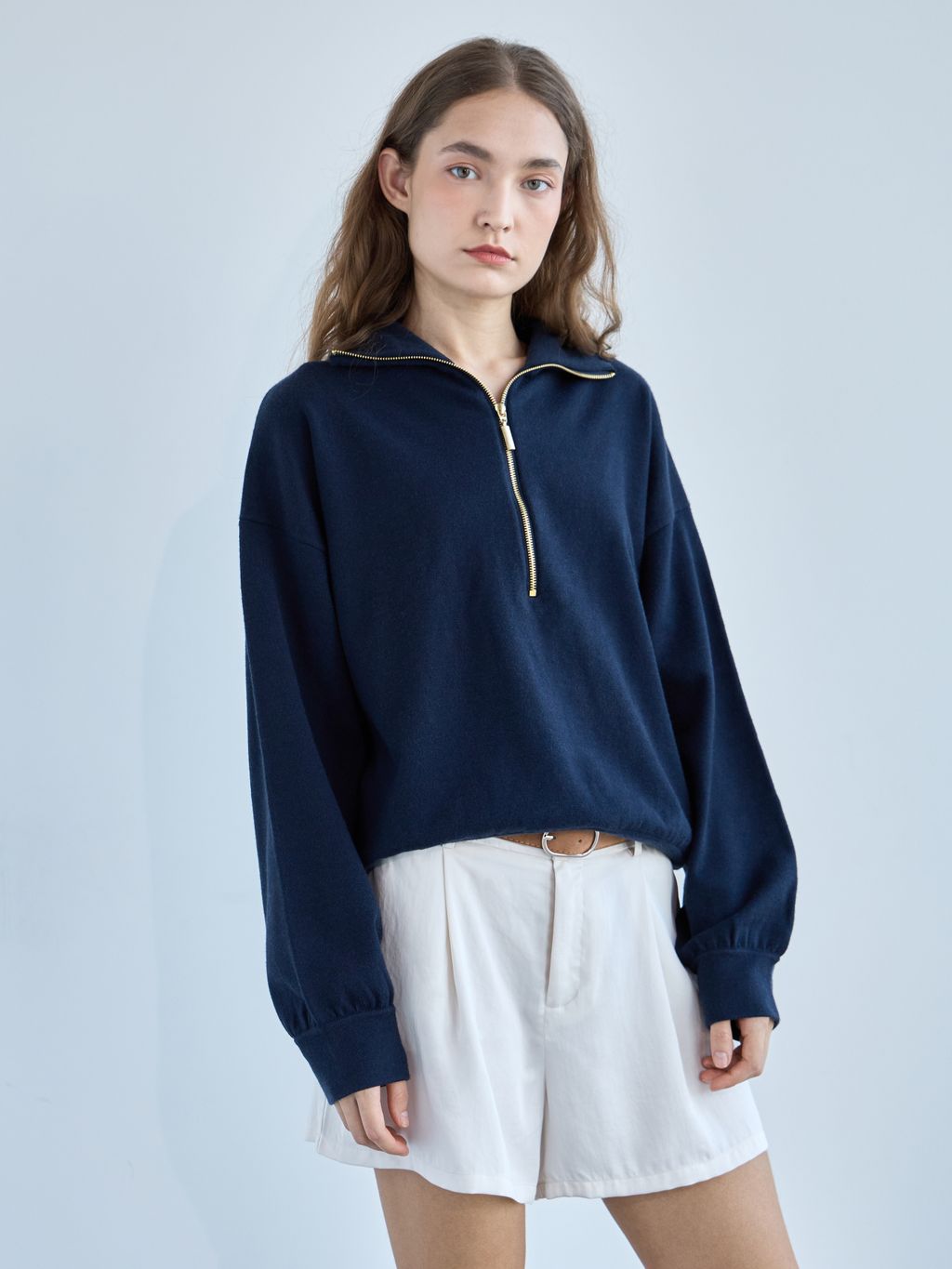 БАЗОВЫЙ МЯГКИЙ СВИТШОТ НА МОЛНИИ